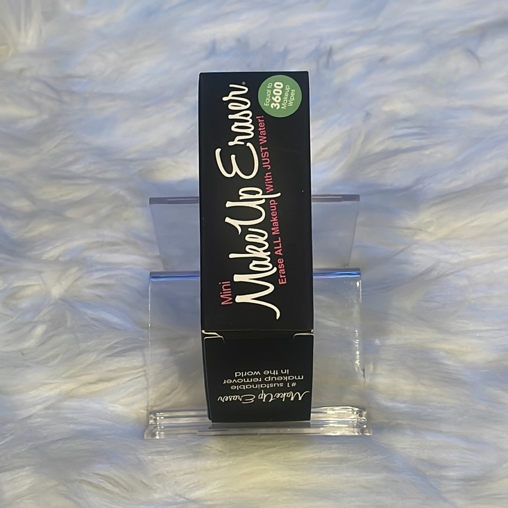Mini Makeup Eraser - Picture 2 of 4